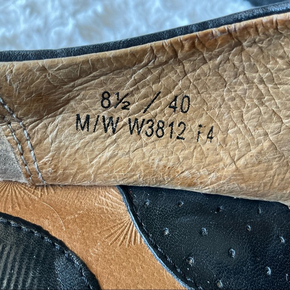 Born Black Leather Wedge Slip-on Clogs Mules Size 8 1/2 - Picture 10 of 15